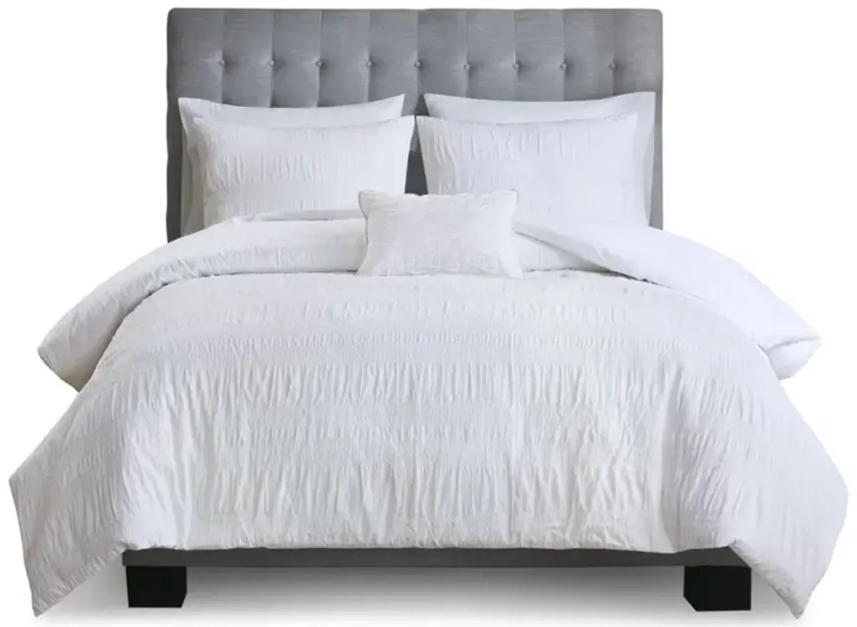 Madison Park Nicolette White 4 Piece Cotton Seersucker Duvet Cover Set
