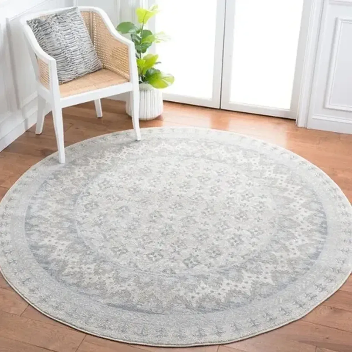 Brentwood 899 Ivory / Grey 6'-7" X 6'-7" Round Round Powerloomed Rug