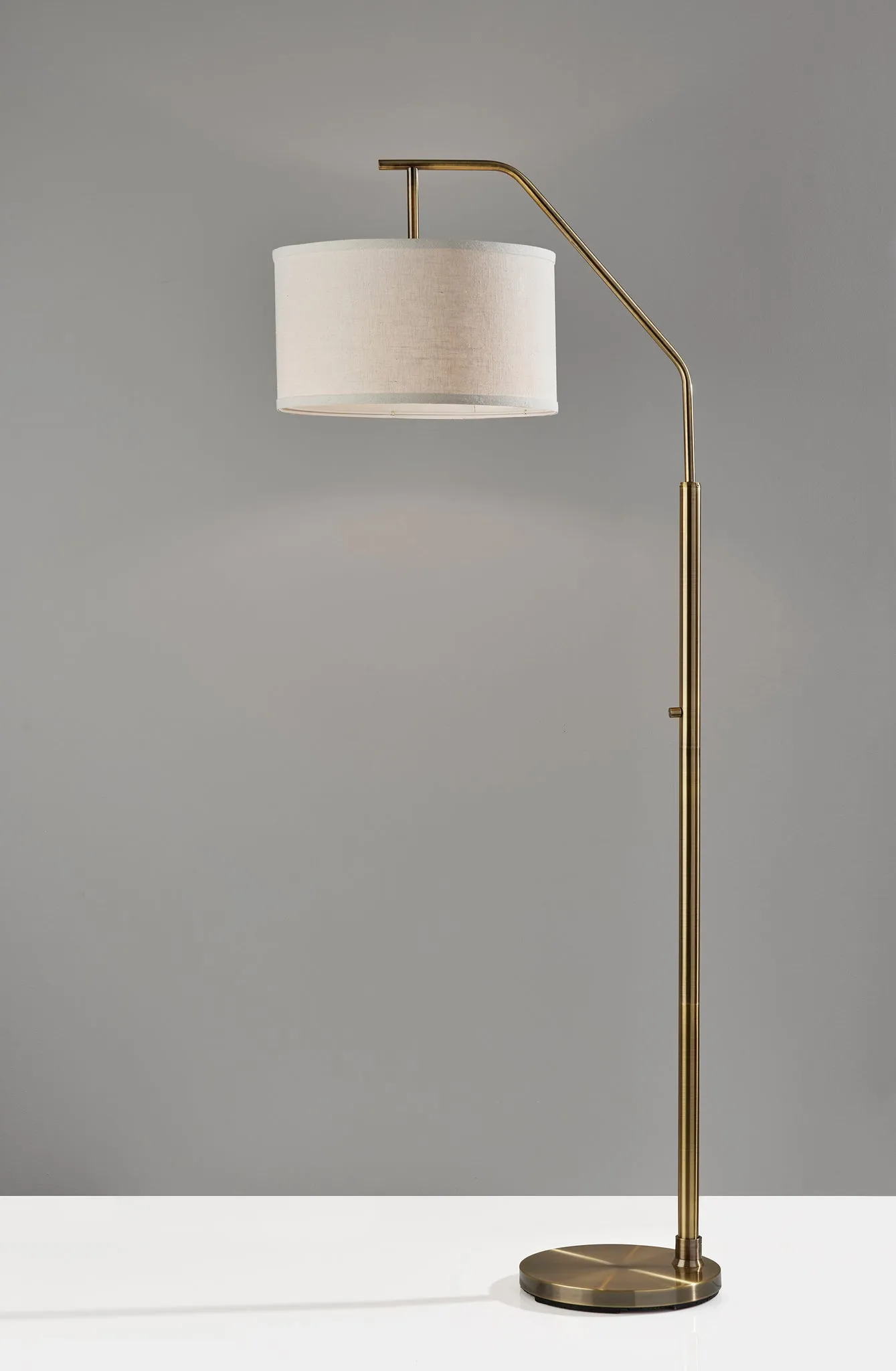 Max Floor Lamp