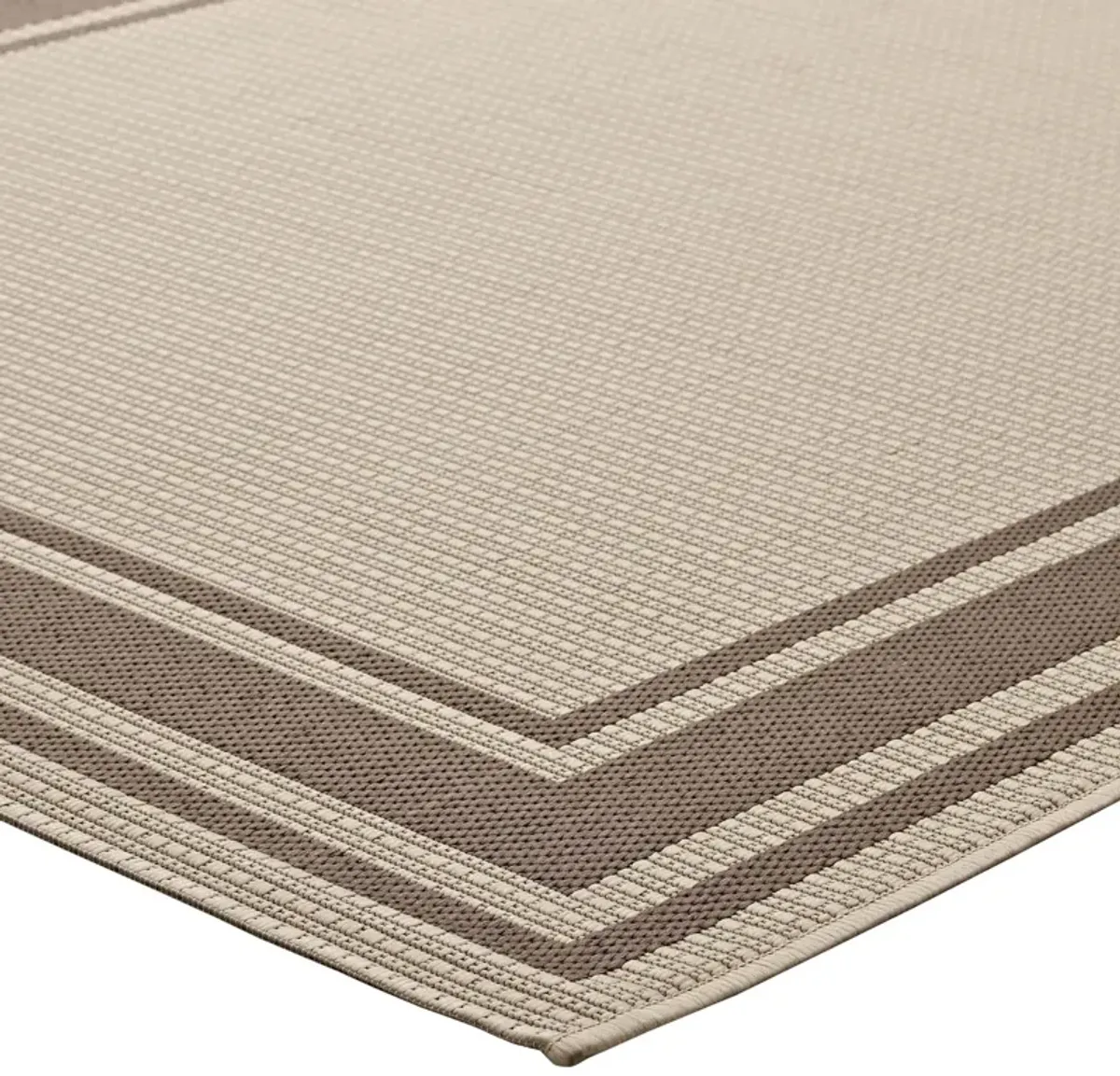 Rim Solid Border 5x8 Indoor and Outdoor Area Rug