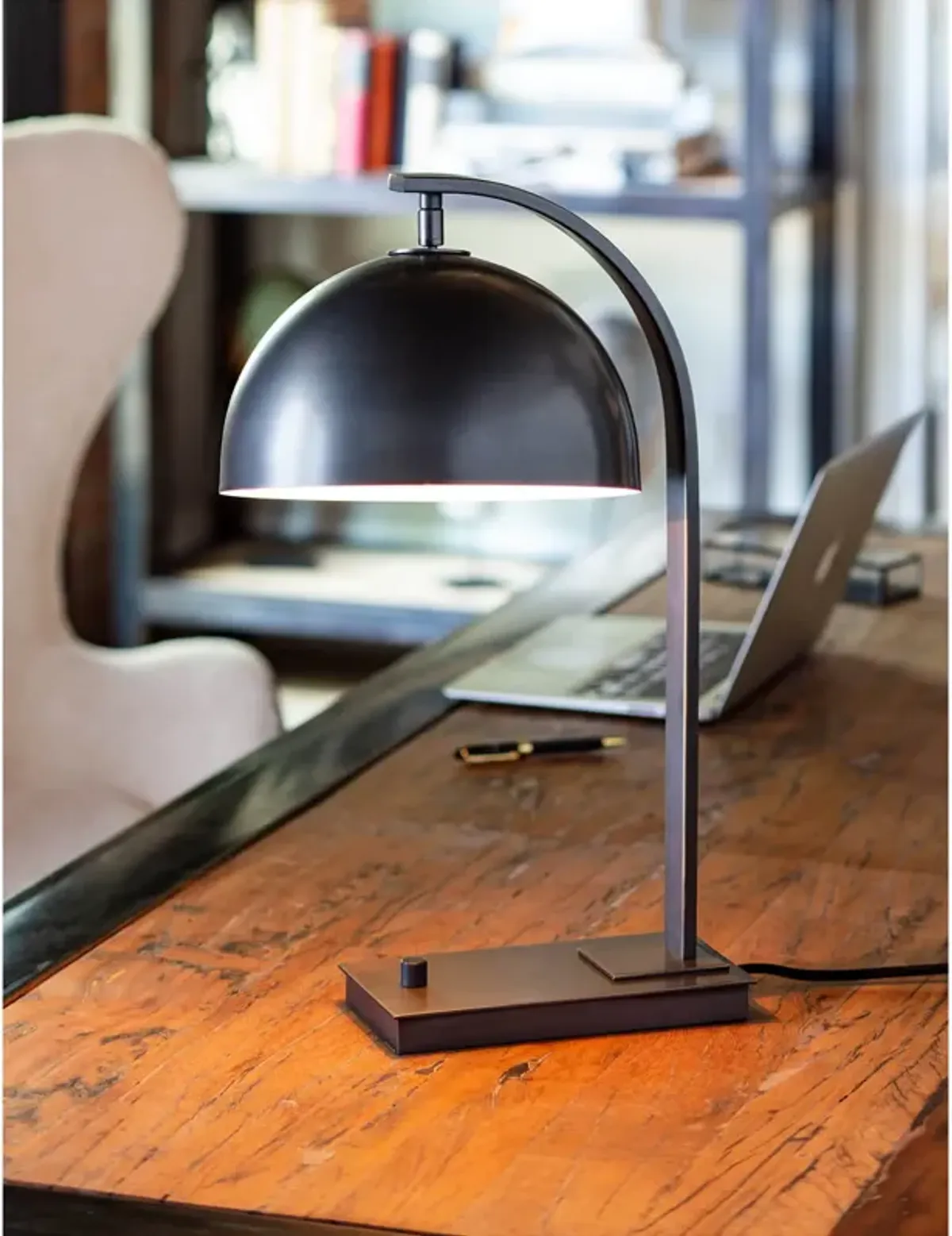 Otto Desk Lamp