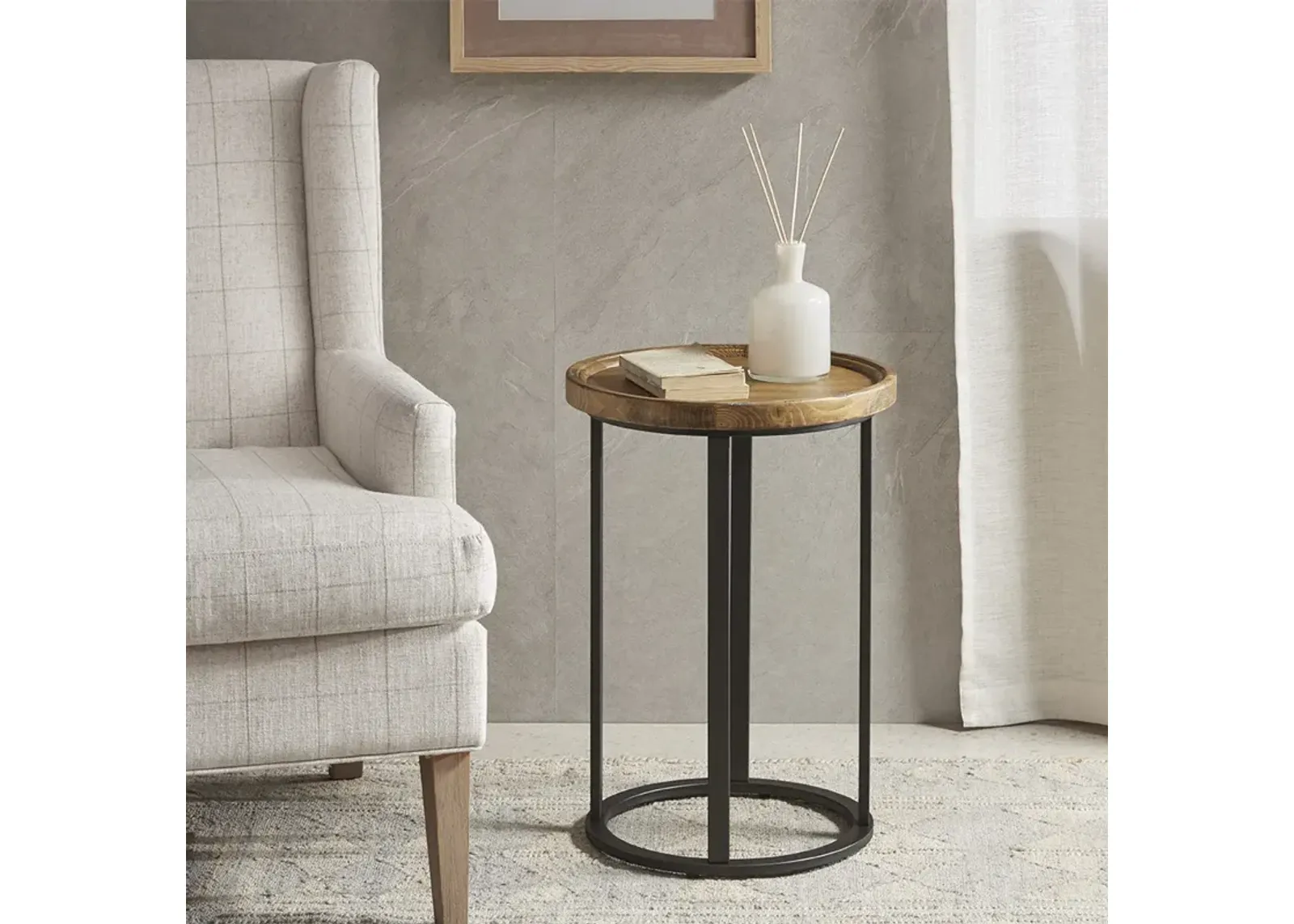 Irisa Round Accent Table