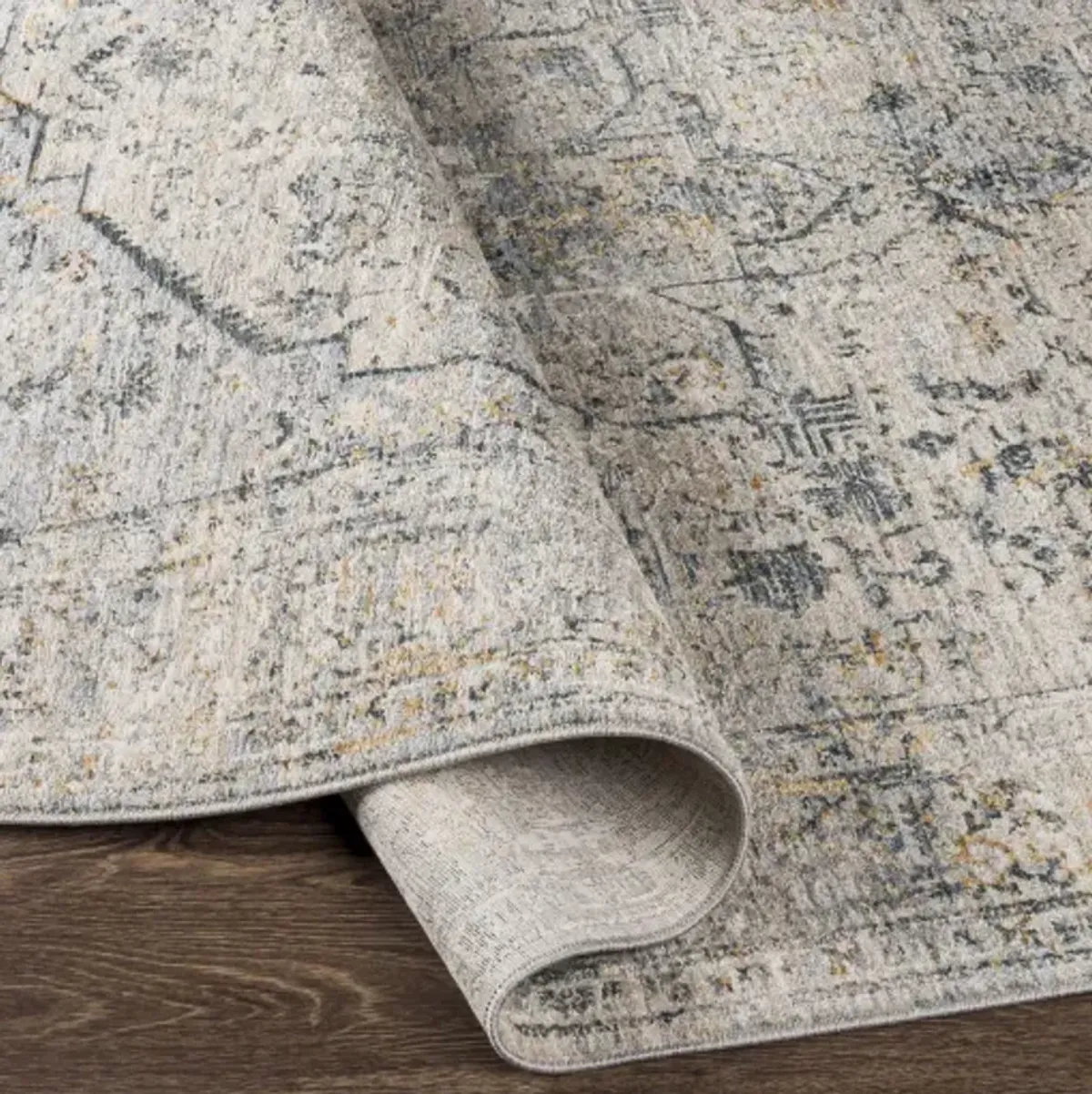 Laila 6'7" Round Rug