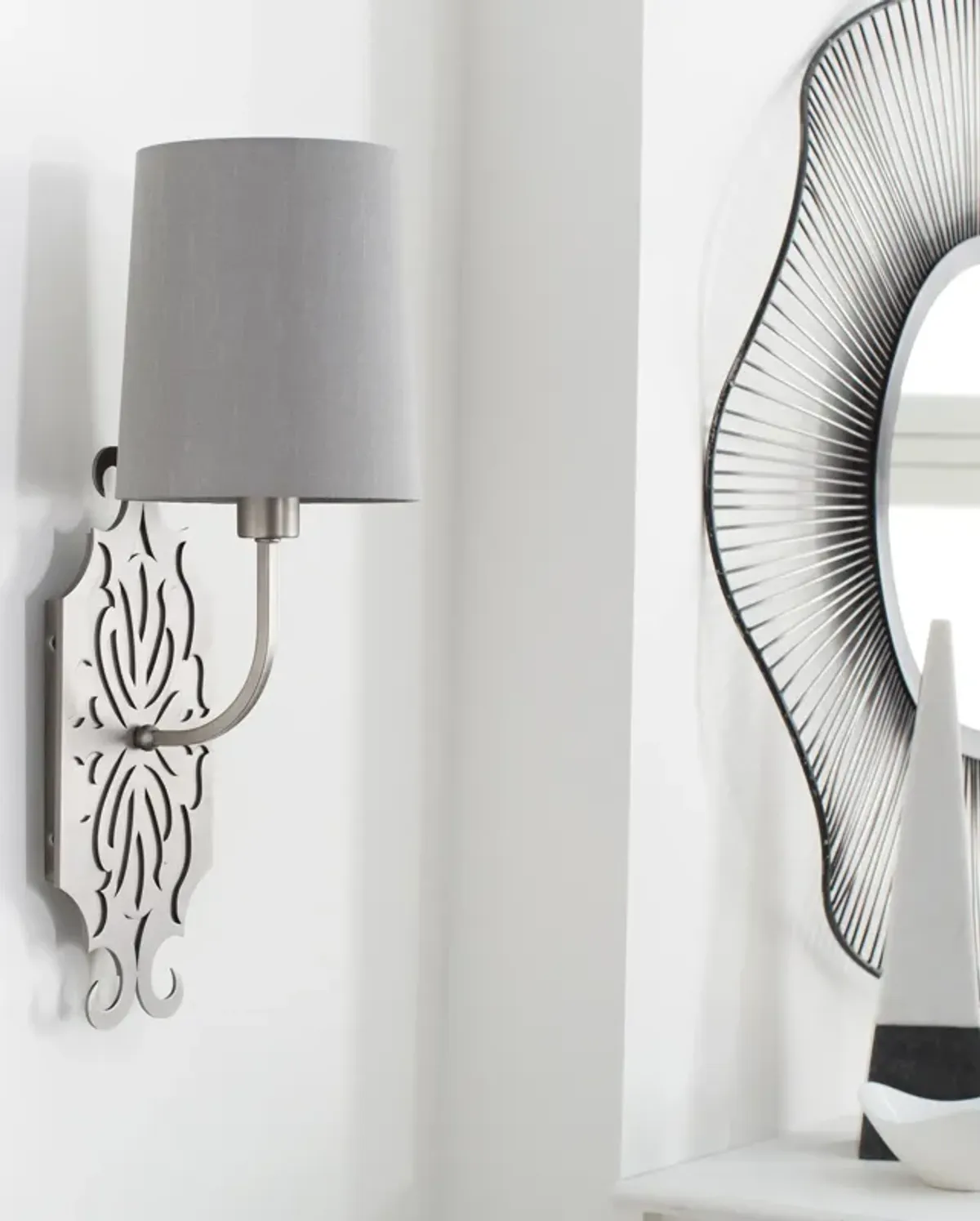 Roxy ROX-002 8"L x 8"W x 23"H Wall Sconce