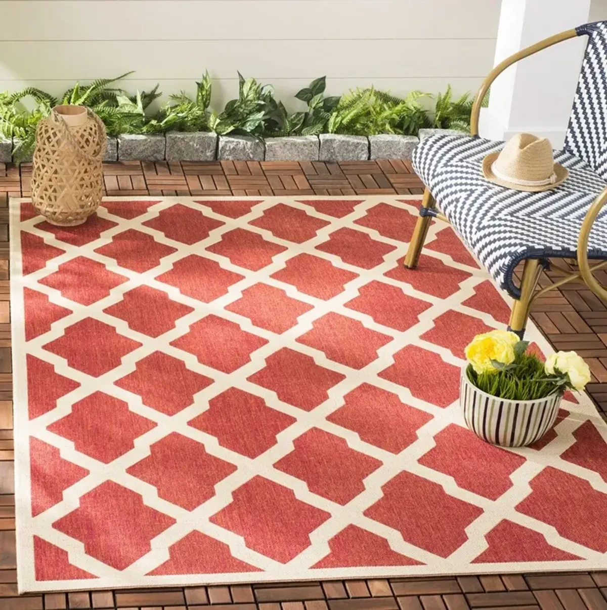 BEACH HOUSE 122 Red 5'-3' X 7'-6' Medium Rectangle Rug