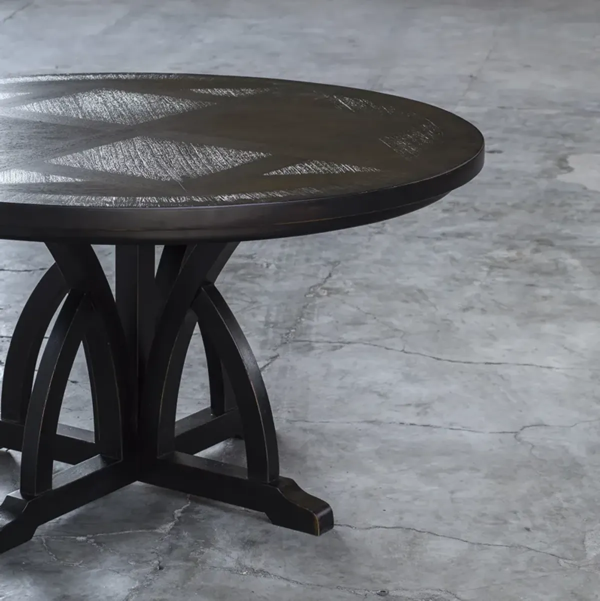 Maiva Round Black Dining Table