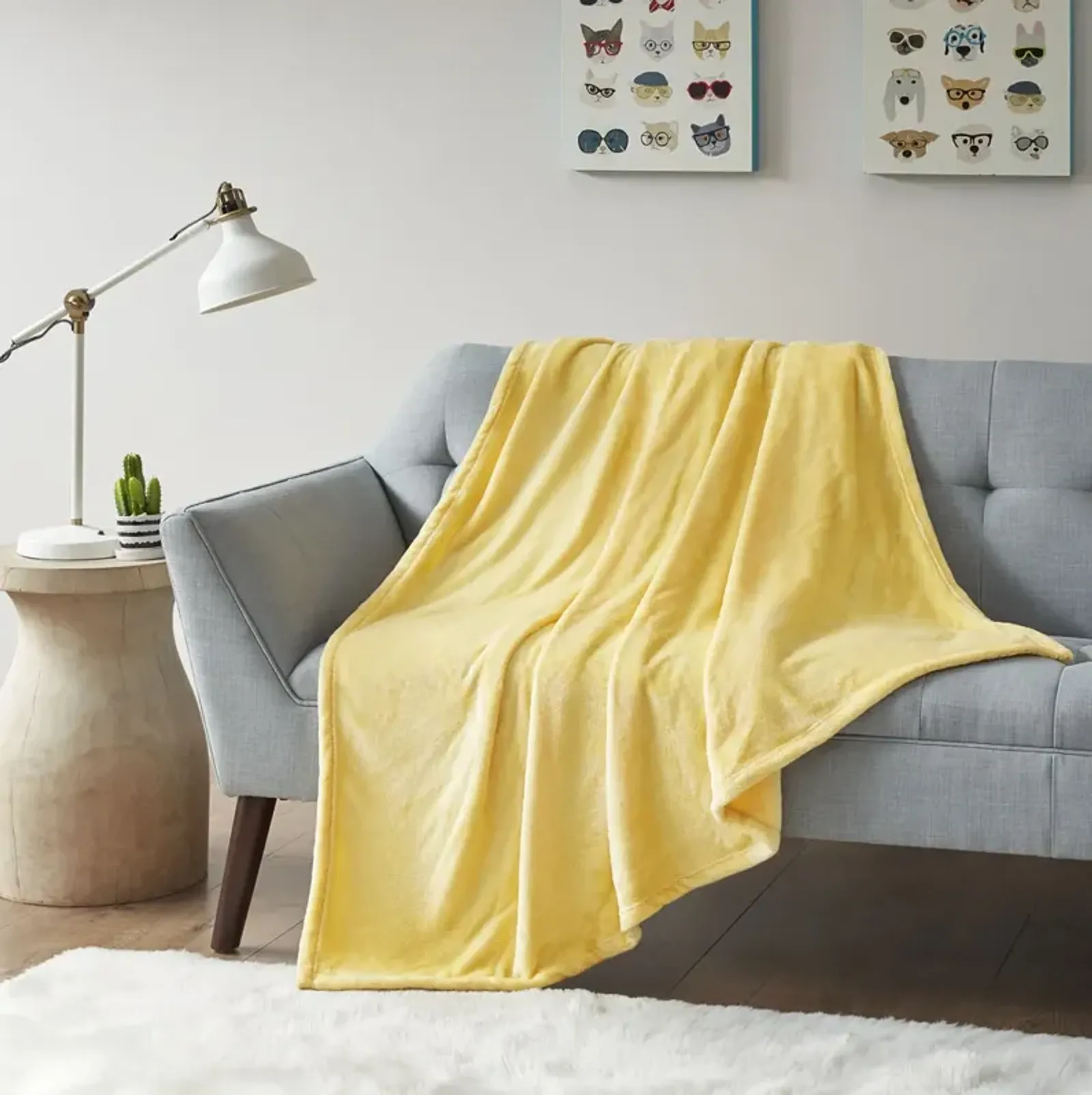 Intelligent Design Microlight Plush Yellow Oversized Throw