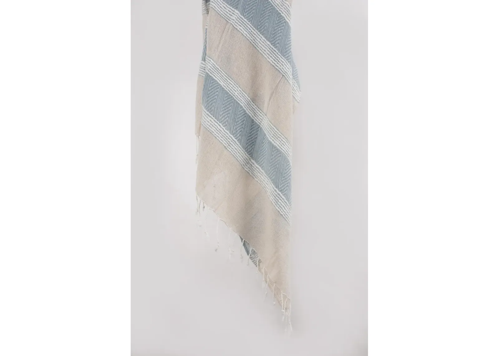 Stripe And Chevron Natural  Throw