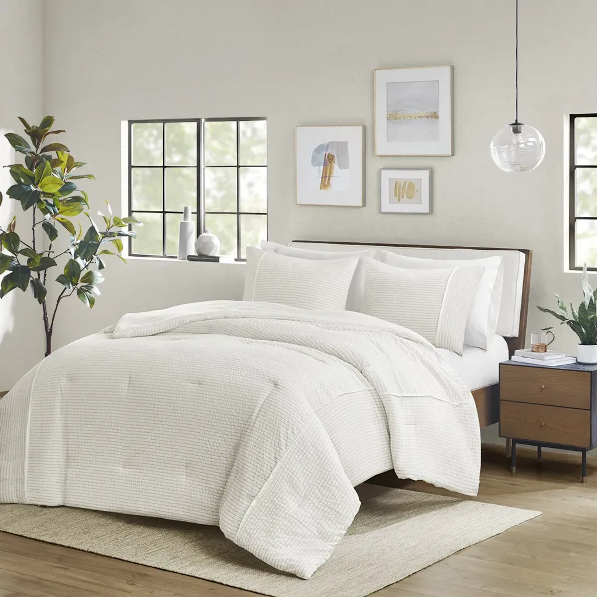 Beautyrest Apollo Ivory 3 Piece Striped Seersucker Oversized Comforter Set