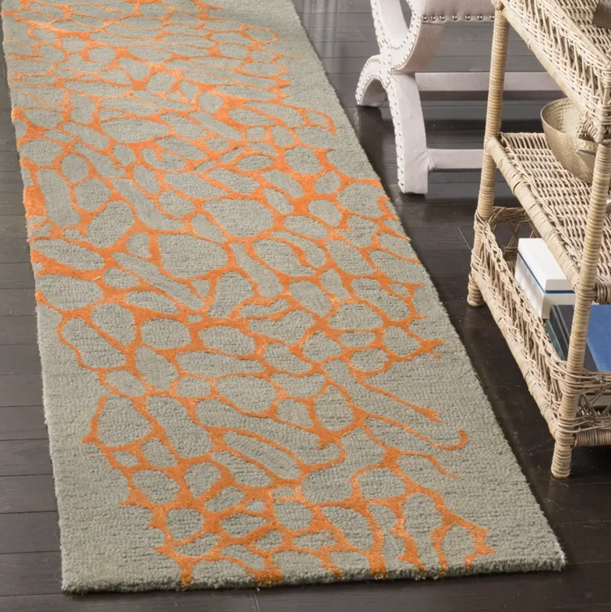 BLOSSOM Hand Hooked 2'-3' x 12' runner
