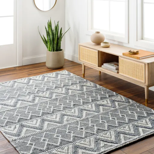 Daffodil DFF-2305 27" x 45" Hand Made Rug