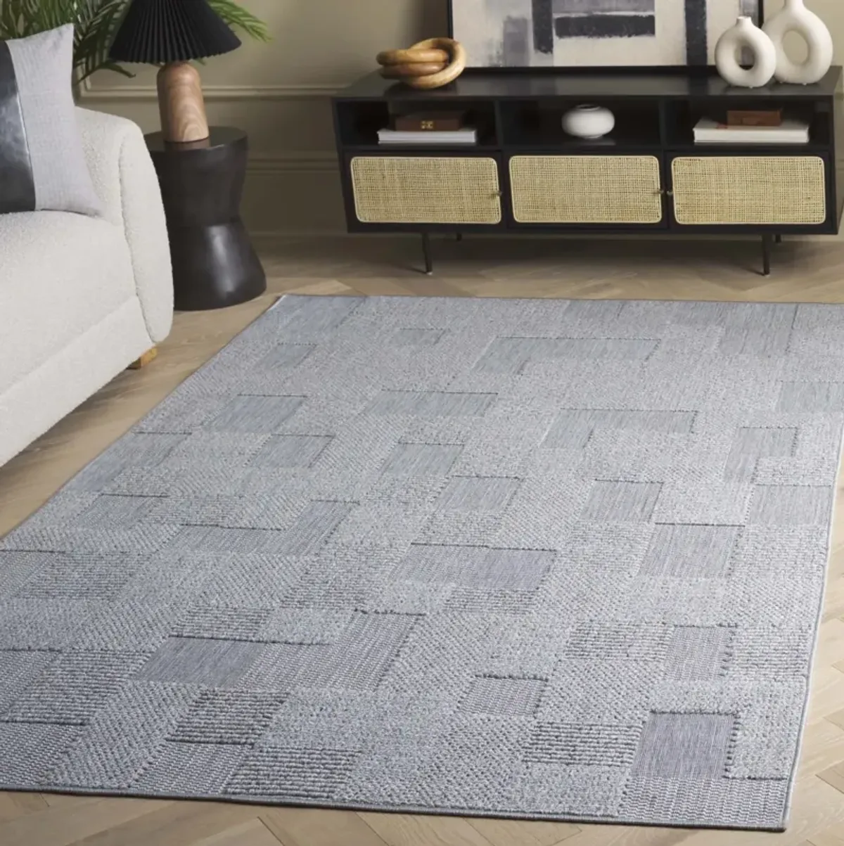 MILOS 108 GREY 5'-3' x 7'-6' Medium Rectangle Rug