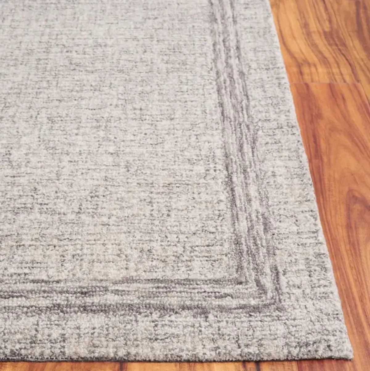 EBONY 361 GREY 4' x 6' Small Rectangle Rug