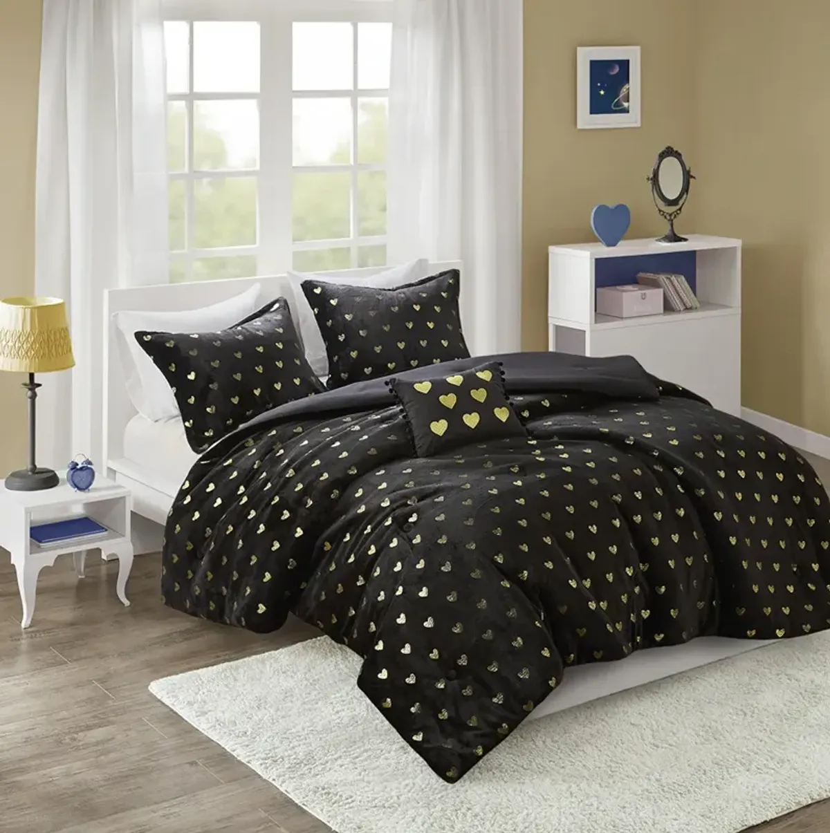 Metallic Printed Plush Comforter Set with Throw Pillow