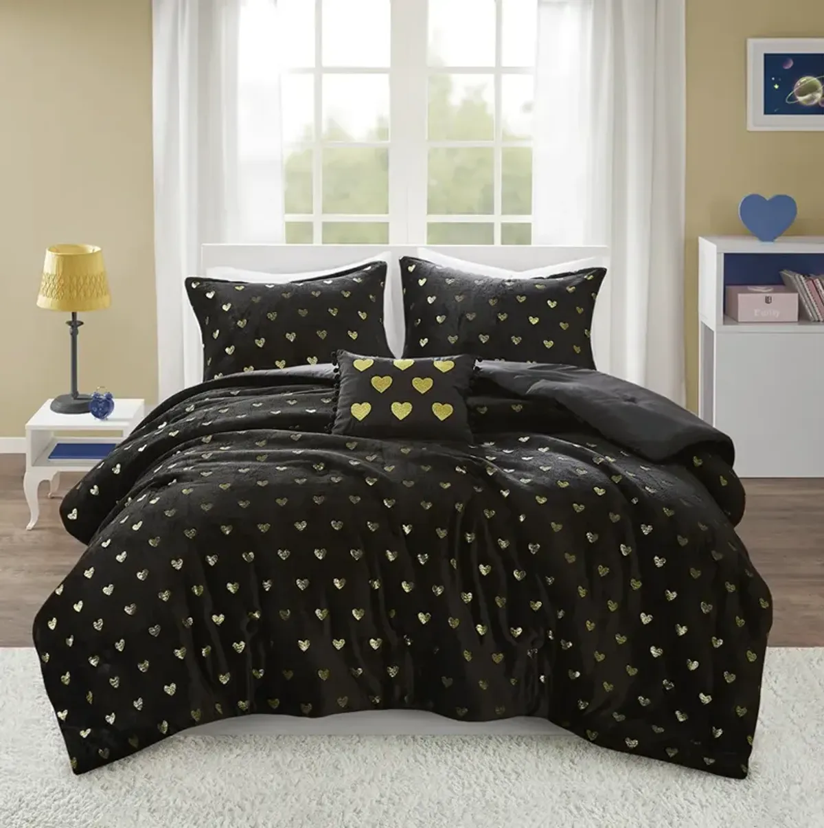 Metallic Printed Plush Comforter Set with Throw Pillow