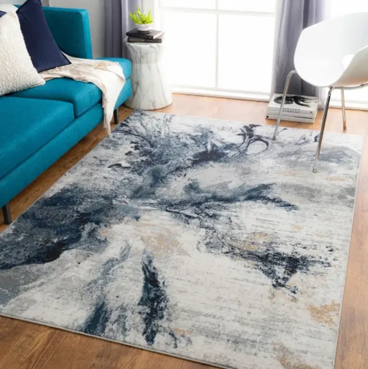 Jolie 7'10" x 10' Rug