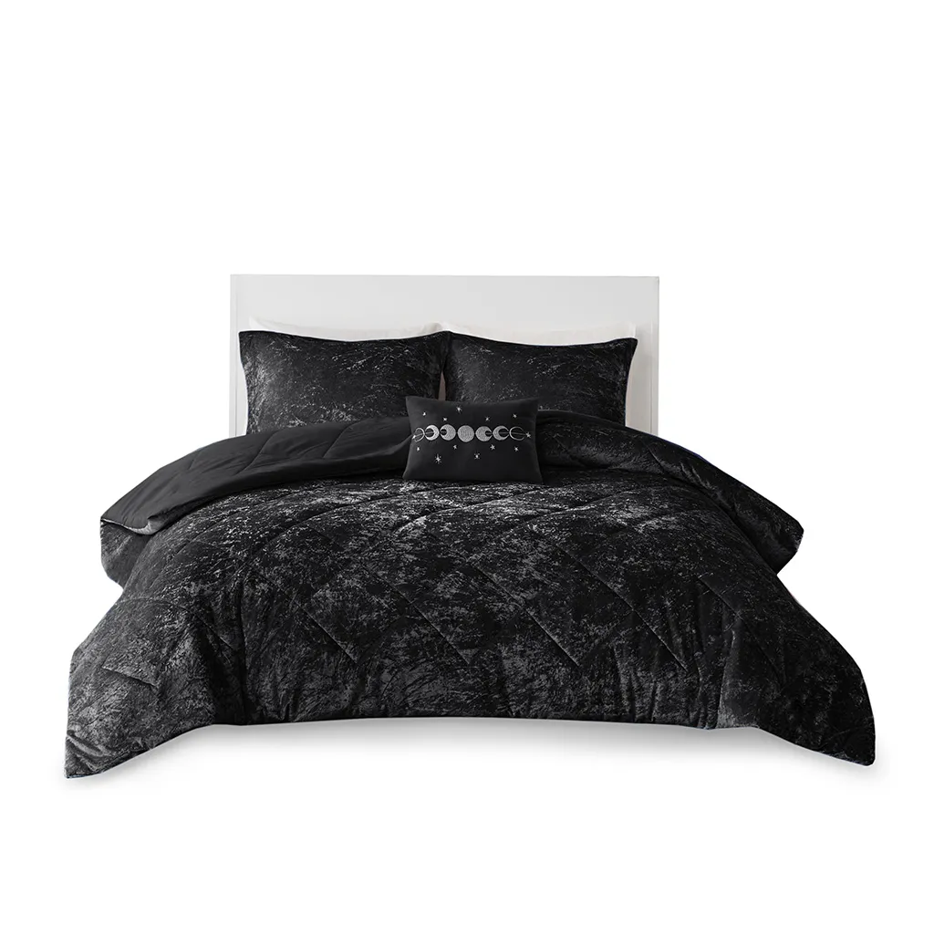 Intelligent Design Felicia Black Velvet Comforter Set