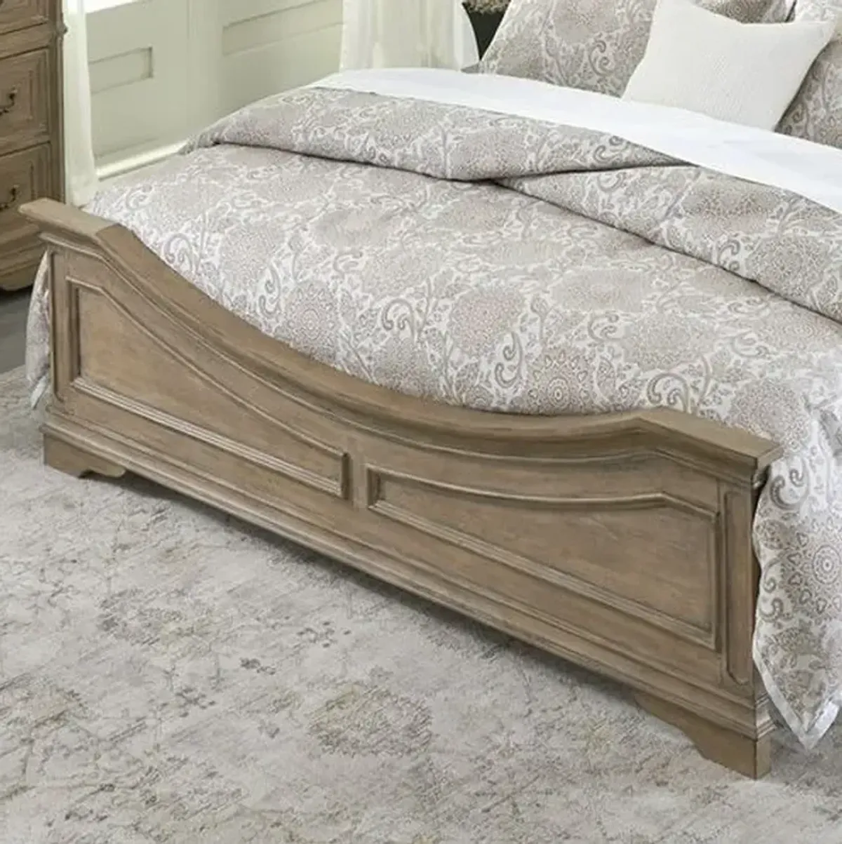 Liberty Furniture Magnolia Manor Weathered Bisque King Panel Bed