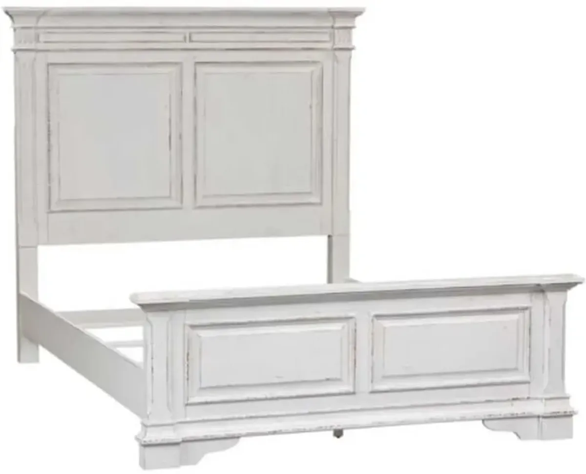 Liberty Furniture Abbey Park 4-Piece Antique White King Bed Set