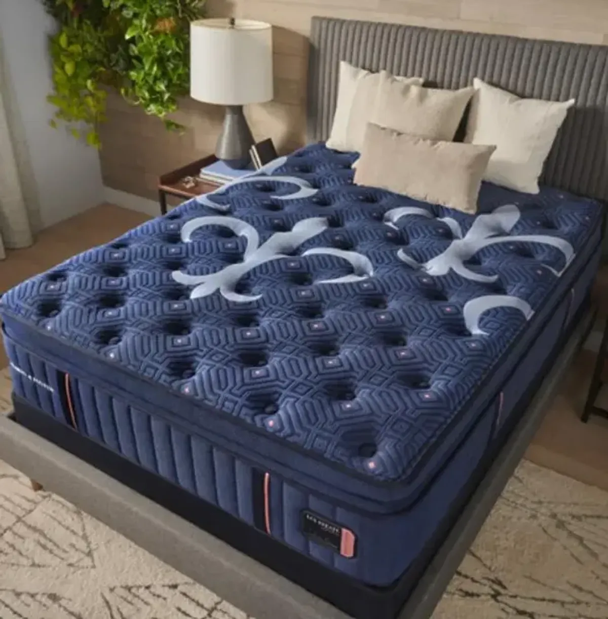 Stearns & FosterÂ® Lux Estate Elite 16" Innerspring Medium Pillow Top Queen Mattress