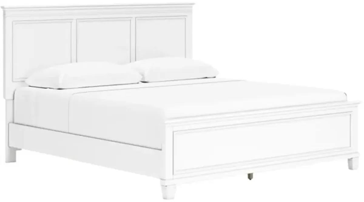 Signature Design by AshleyÂ® Fortman White Queen Panel Bed