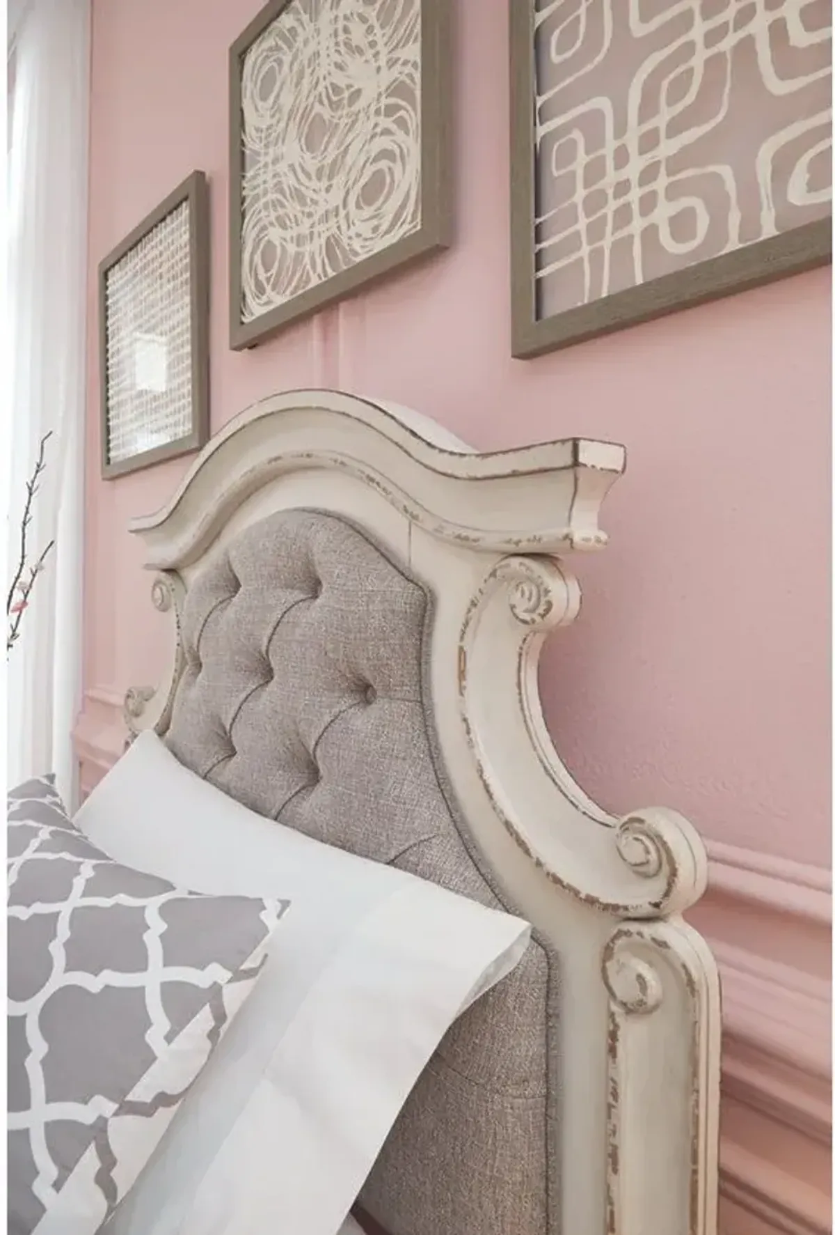 Signature Design by AshleyÂ® Realyn Chipped White Twin Upholstered Panel Bed