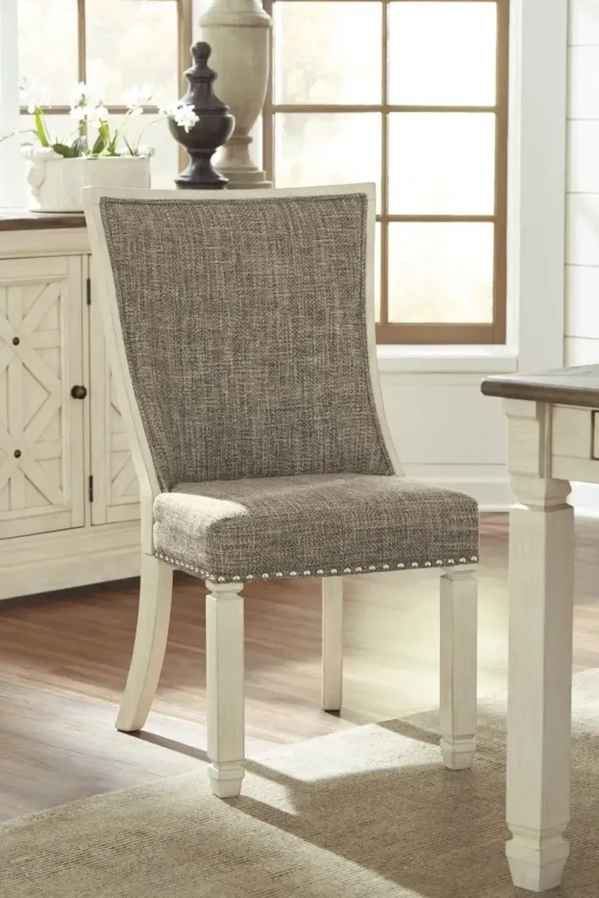 Signature Design by AshleyÂ® Bolanburg Two-Tone Upholstered Dining Side Chair