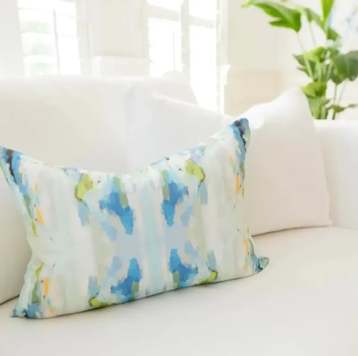 Laura Park Designs Wintergreen 14" x 20" Pillow