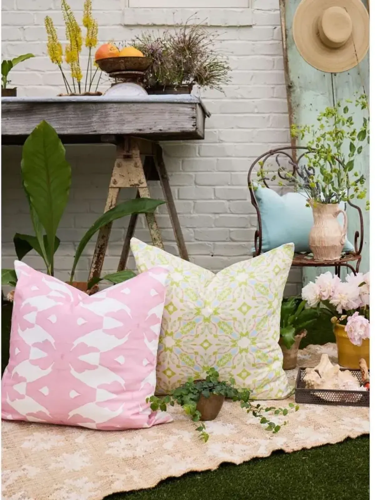Laura Park Designs English Garden Lagos Blush 22 x 22 Pillow