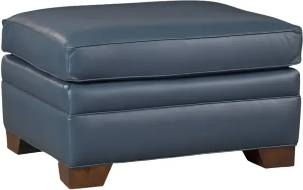 CraftmasterÂ® CM Leather Copola/Manhattan Ottoman