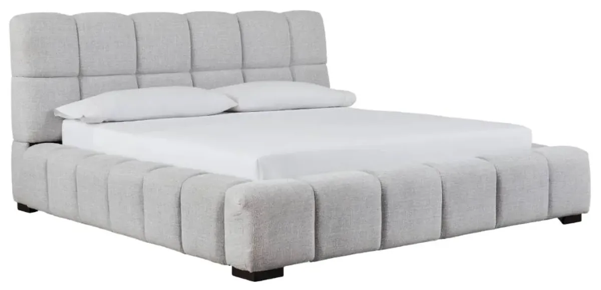 Signature Design by AshleyÂ® Grendusk Light Gray Queen Upholstered Panel Bed