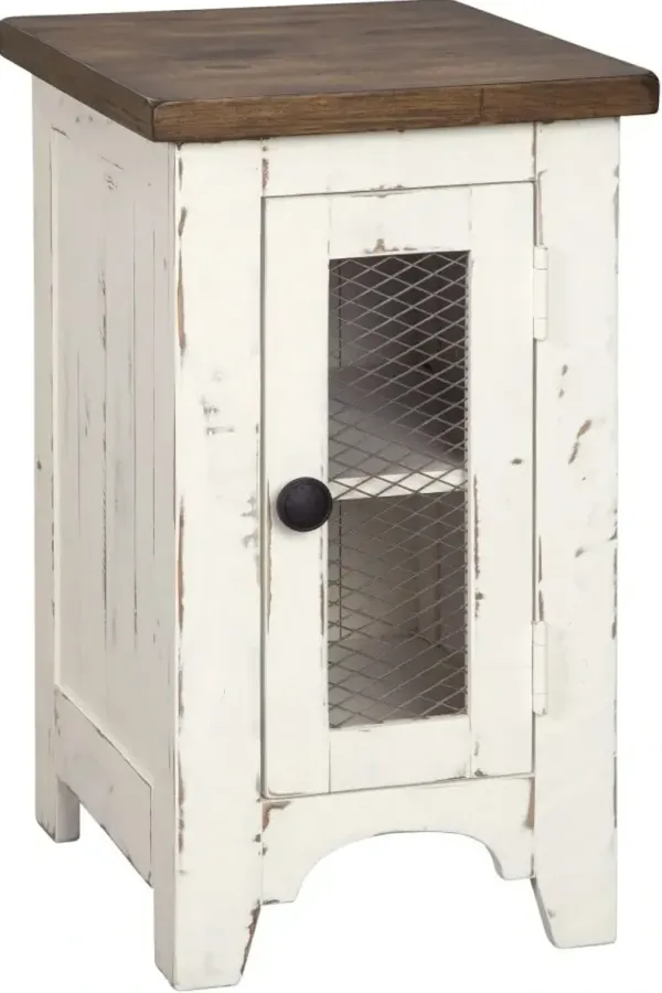 Signature Design by AshleyÂ® Wystfield Brown Chairside End Table with Antique White Base 