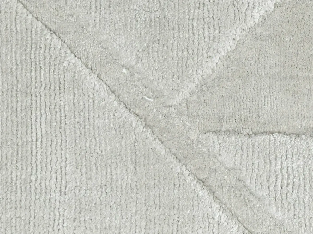 Kavi Rug