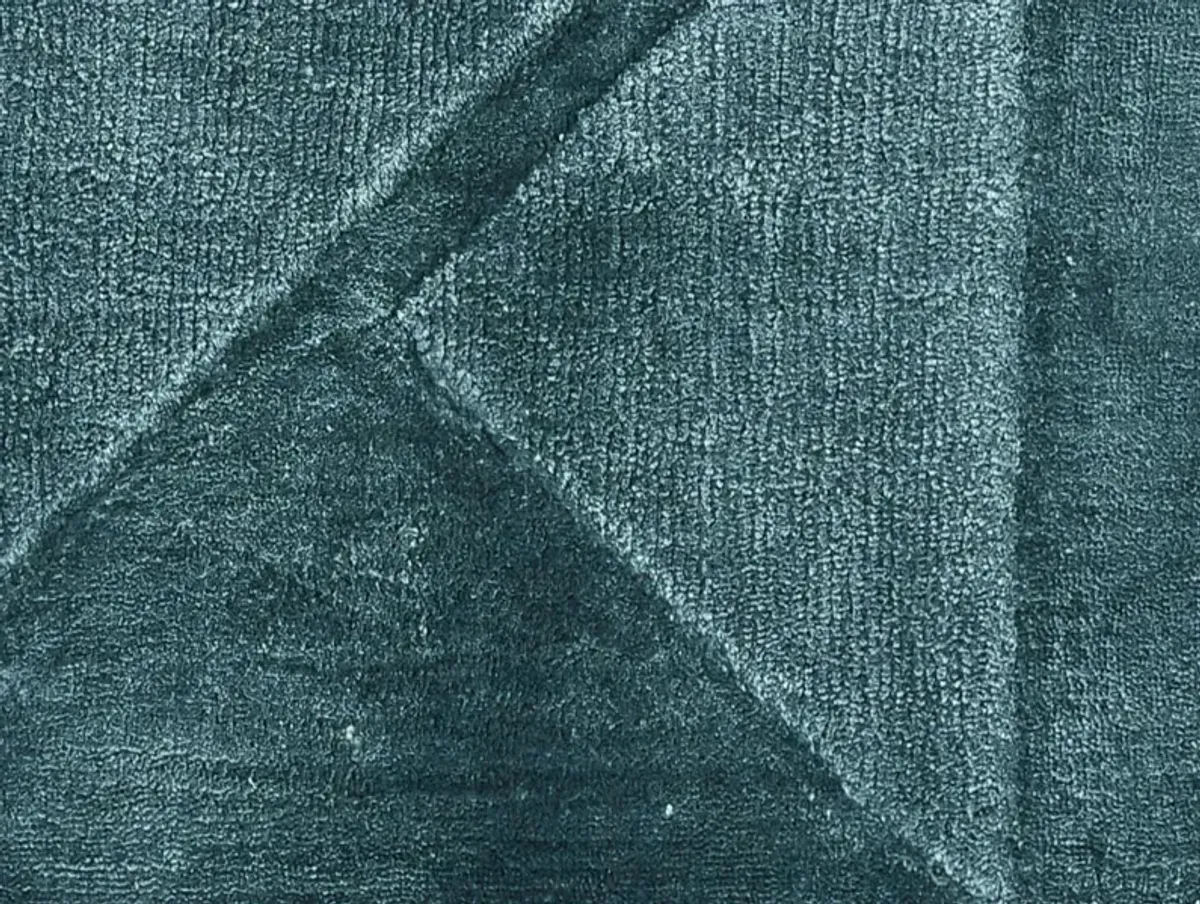 Kavi Rug