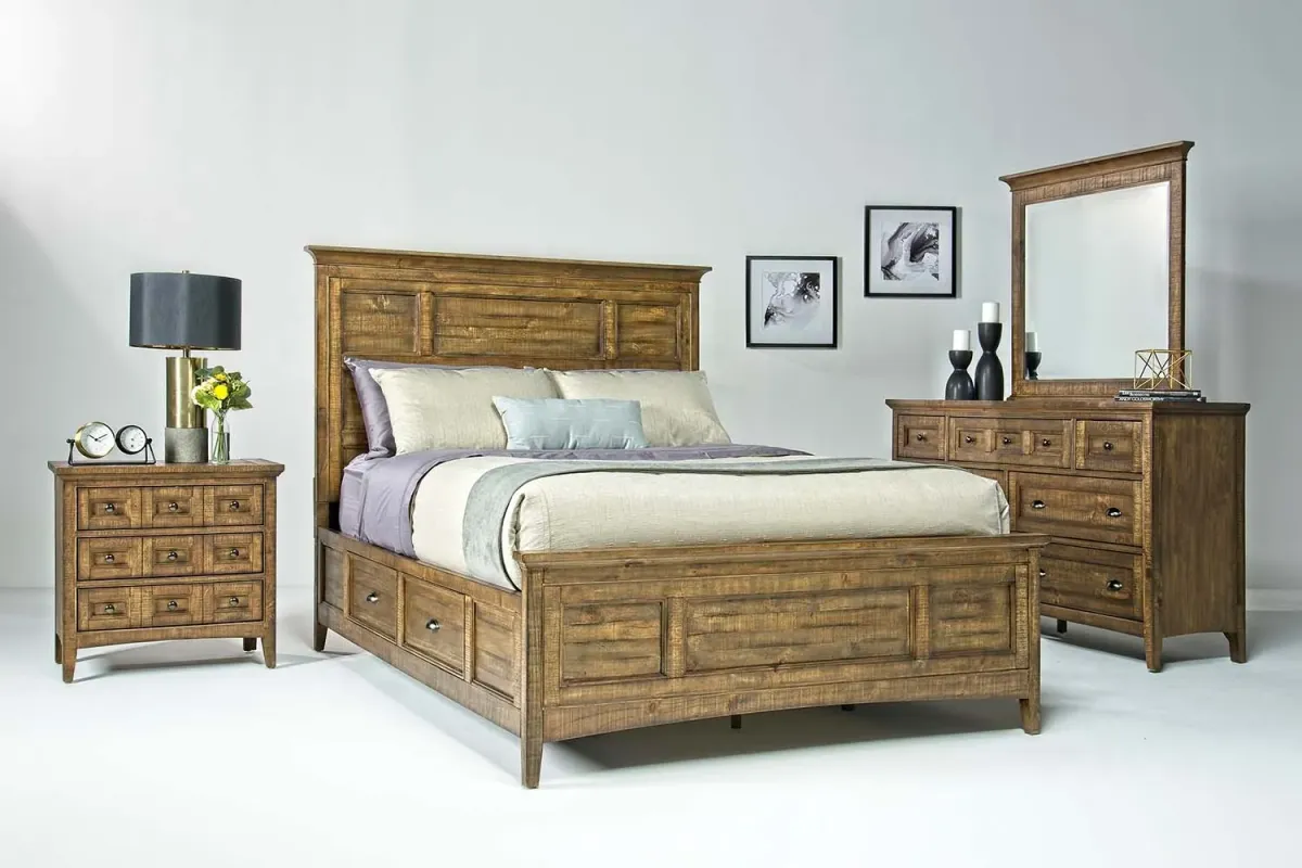 Bay Creek Panel Bed w/ Storage in Nutmeg, Queen