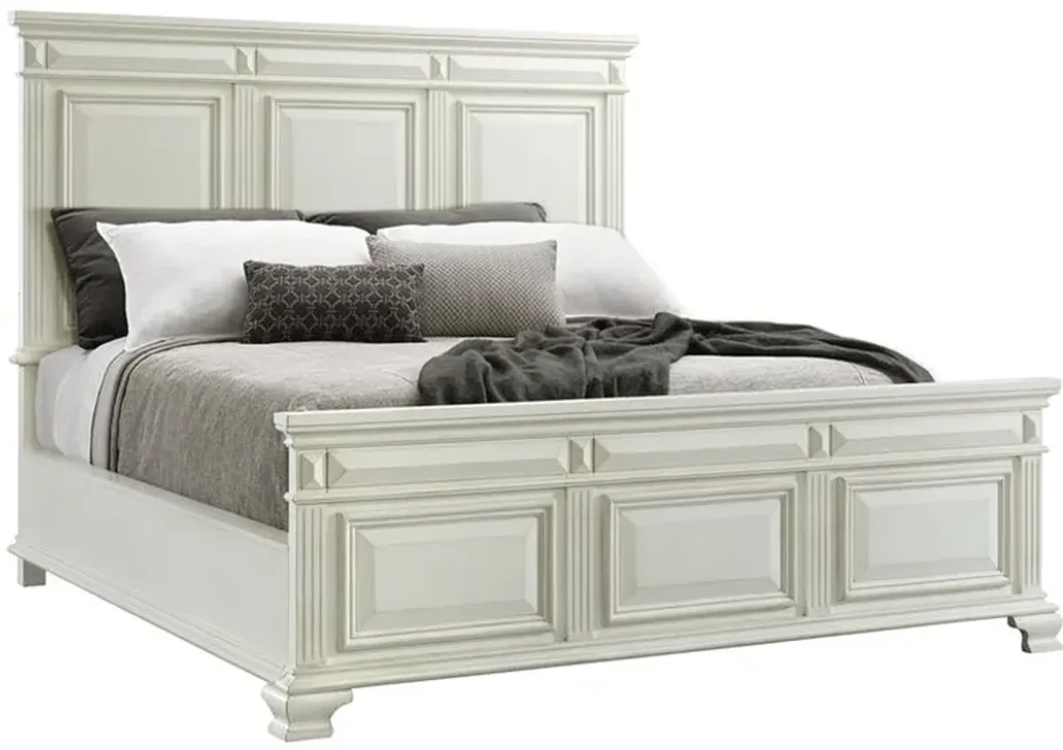 Calloway Panel Bed in White, Queen