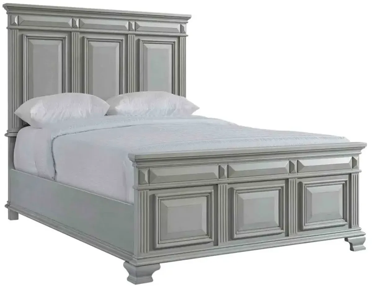 Calloway Panel Bed in Gray, Queen