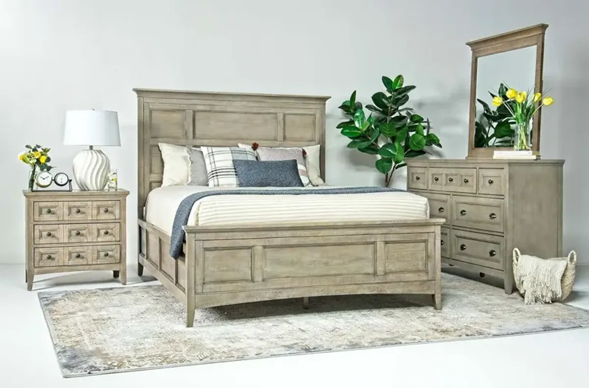 Bay Creek Panel Bed in Light Gray, Eastern King