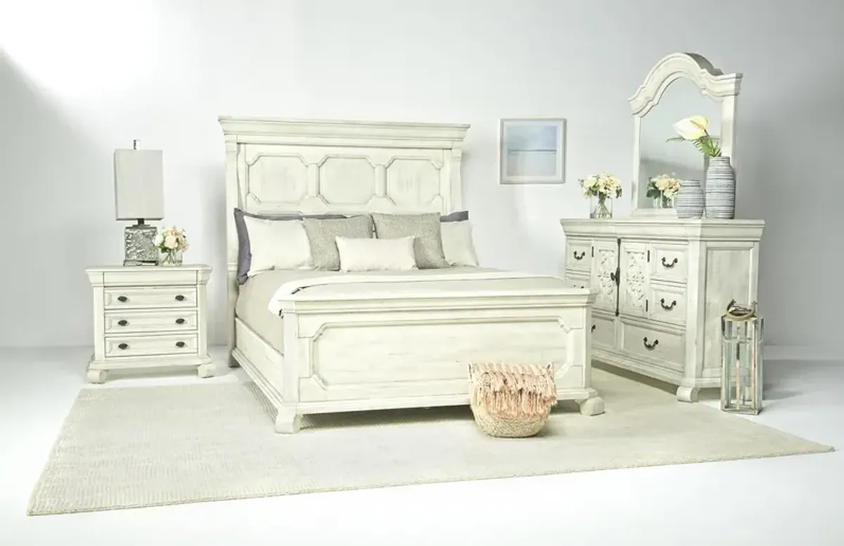 Bellamy Dresser in White