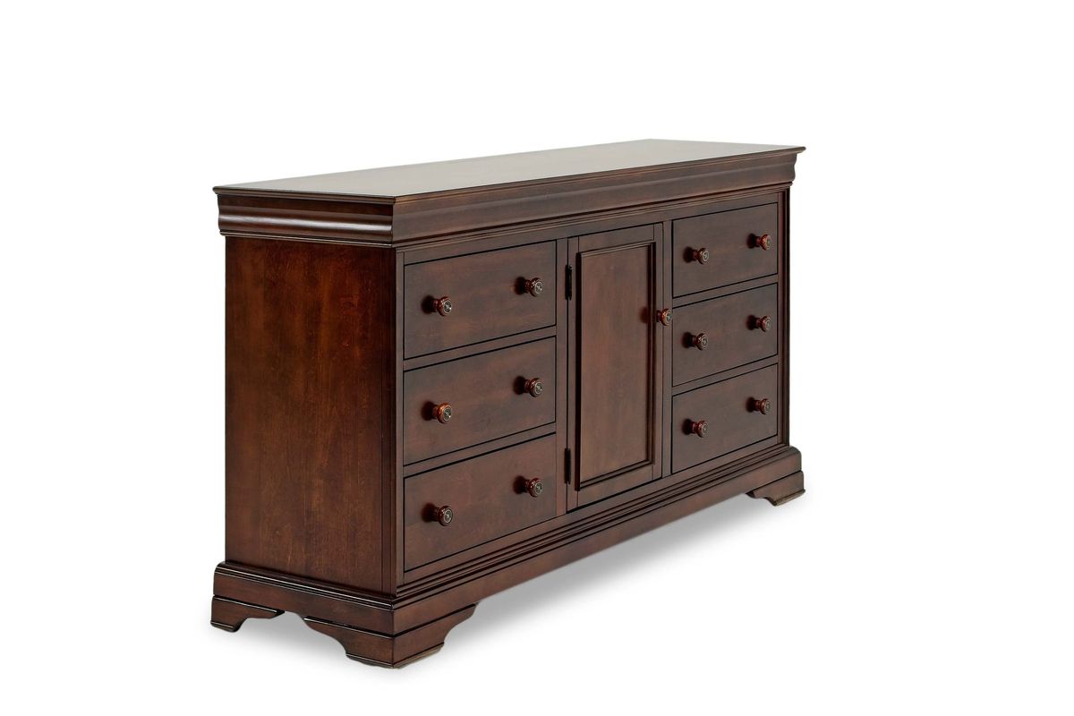 Versailles Dresser in Merlot