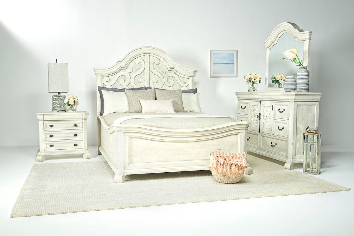 Bellamy Arch Panel Bed, Dresser & Mirror in White, Queen