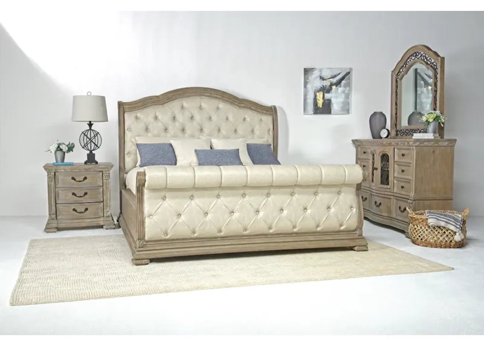 Durango Upholstered Sleigh Bed, Dresser & Mirror in Fawn, CA King