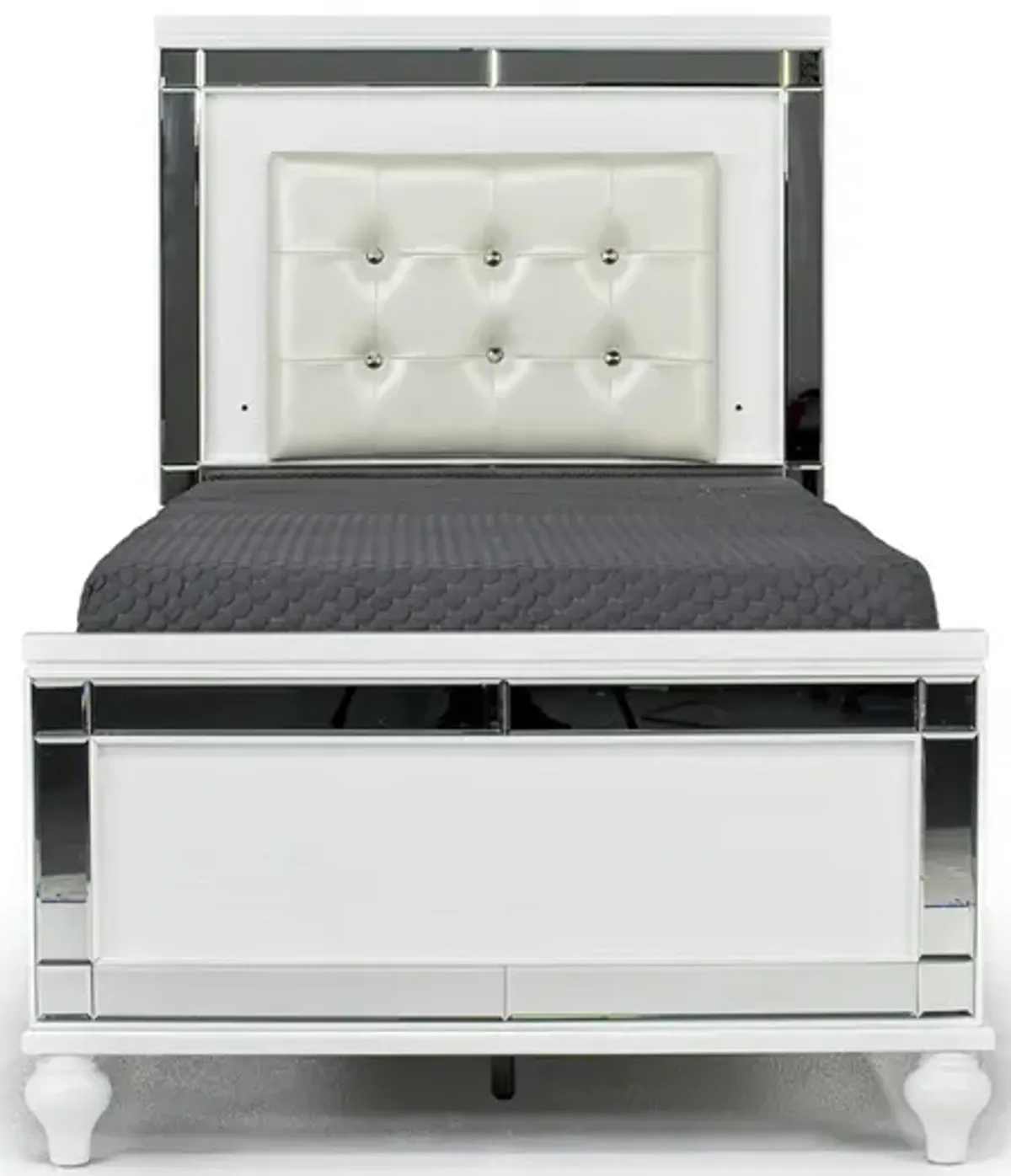 Valentino Panel Bed in White, Twin