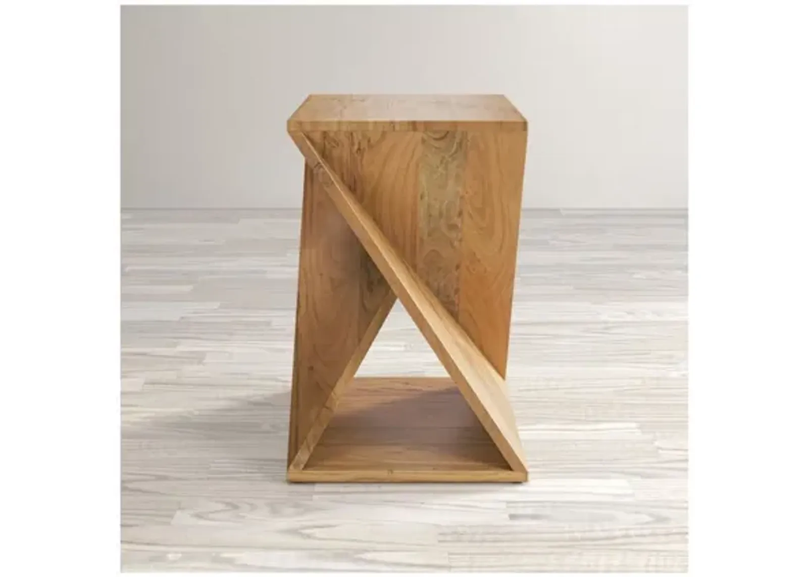 Jasper Accent Table in Natural