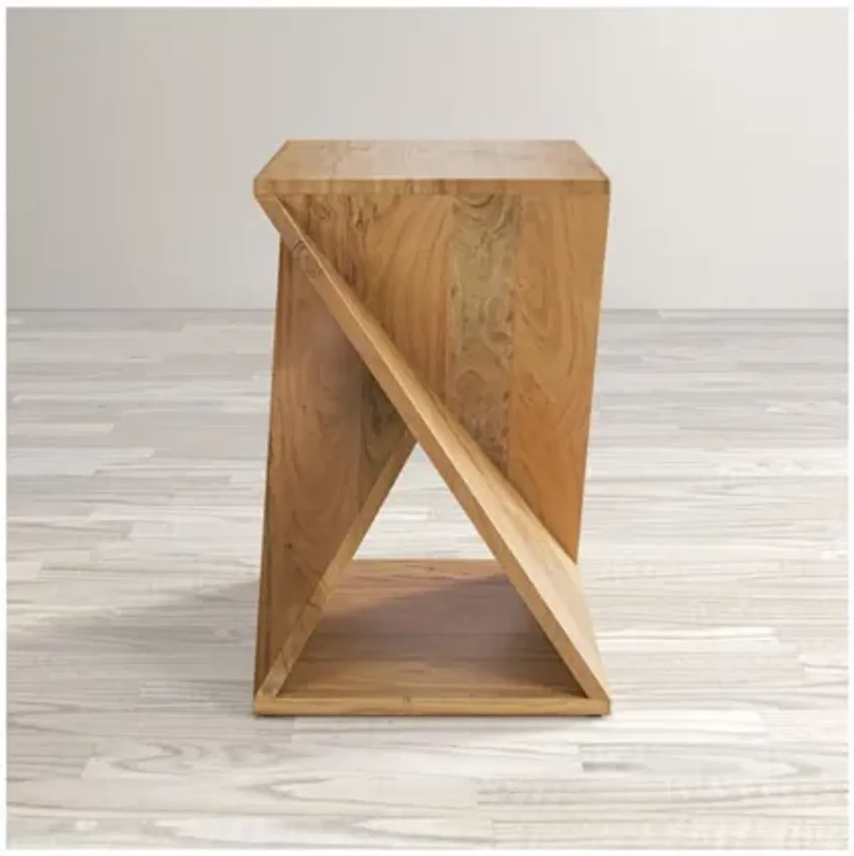 Jasper Accent Table in Natural