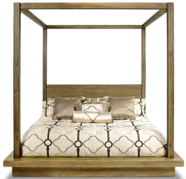 Melbourne Canopy Bed in Brown, CA King