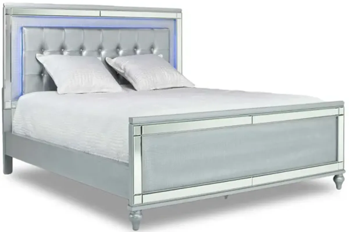 Valentino Panel Bed in Silver, Queen