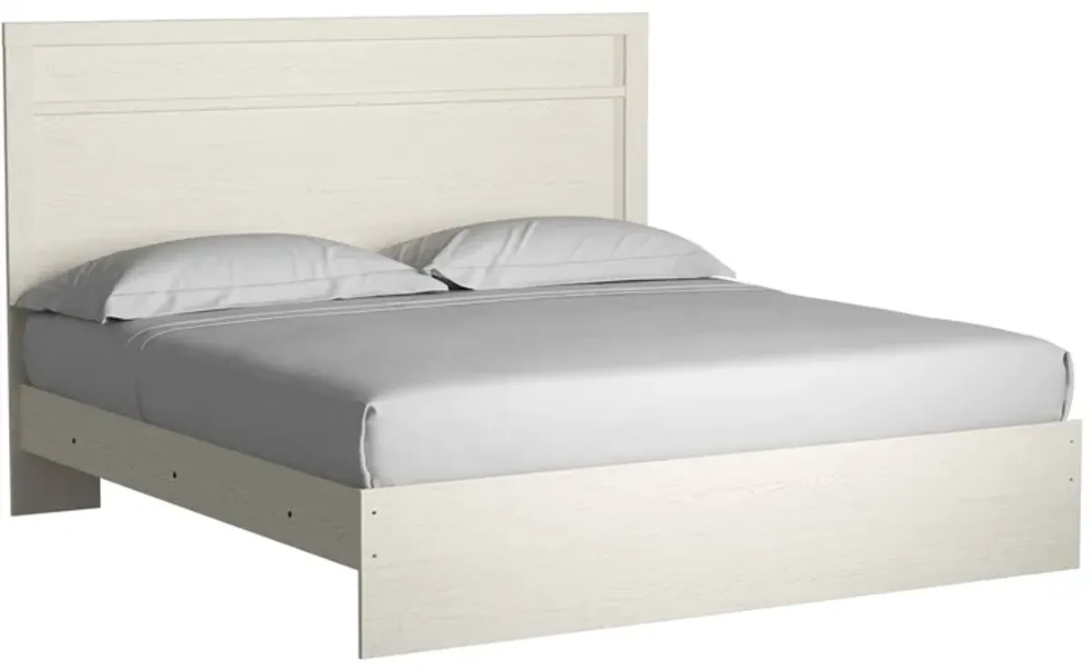 Stelsie Panel Bed in White, Eastern King