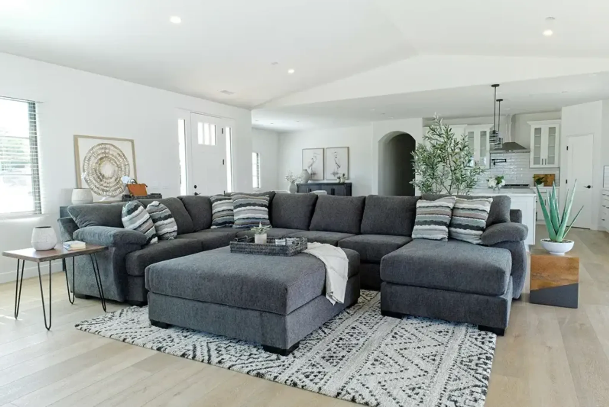 Bermuda Tux Sofa Chaise Sectional in Victory Sterling, Right
