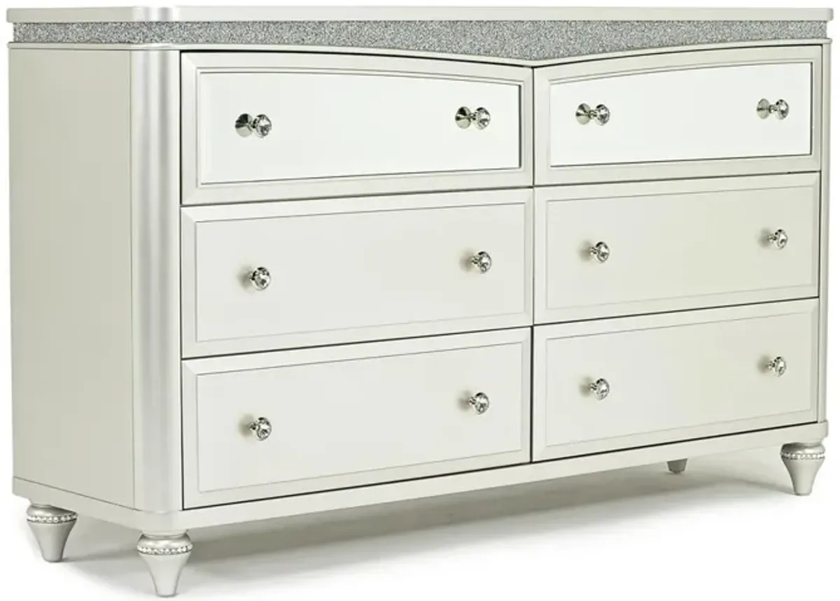 Glendale Dresser in Platinum II